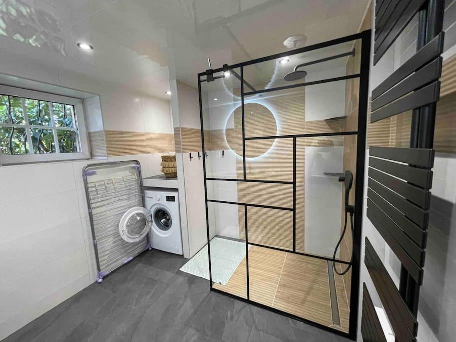 Gite Cosy Pour 2 A 4 Personnes, Village Proche Mulhouse Burnhaupt-le-Bas Buitenkant foto