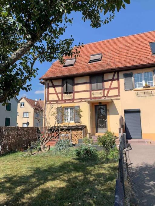 Gite Cosy Pour 2 A 4 Personnes, Village Proche Mulhouse Burnhaupt-le-Bas Buitenkant foto